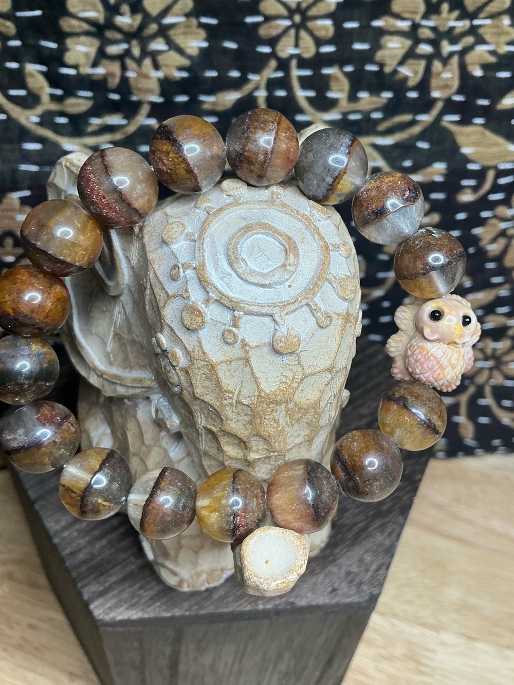 Money Bowl Agate 12mm with Alashan Spider